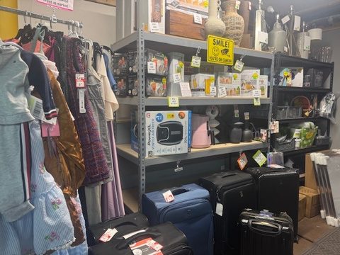 D&D Liquidators Sterling MA decor D&D Liquidators Sterling MA decor