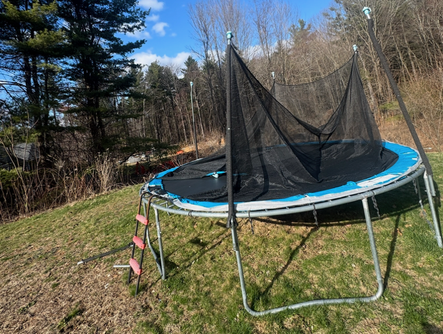 Trampoline